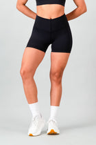 Dynamic 4-Inch Short